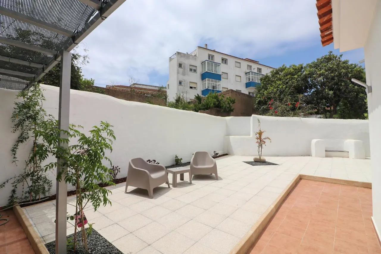 Little Break Guest House Lagos