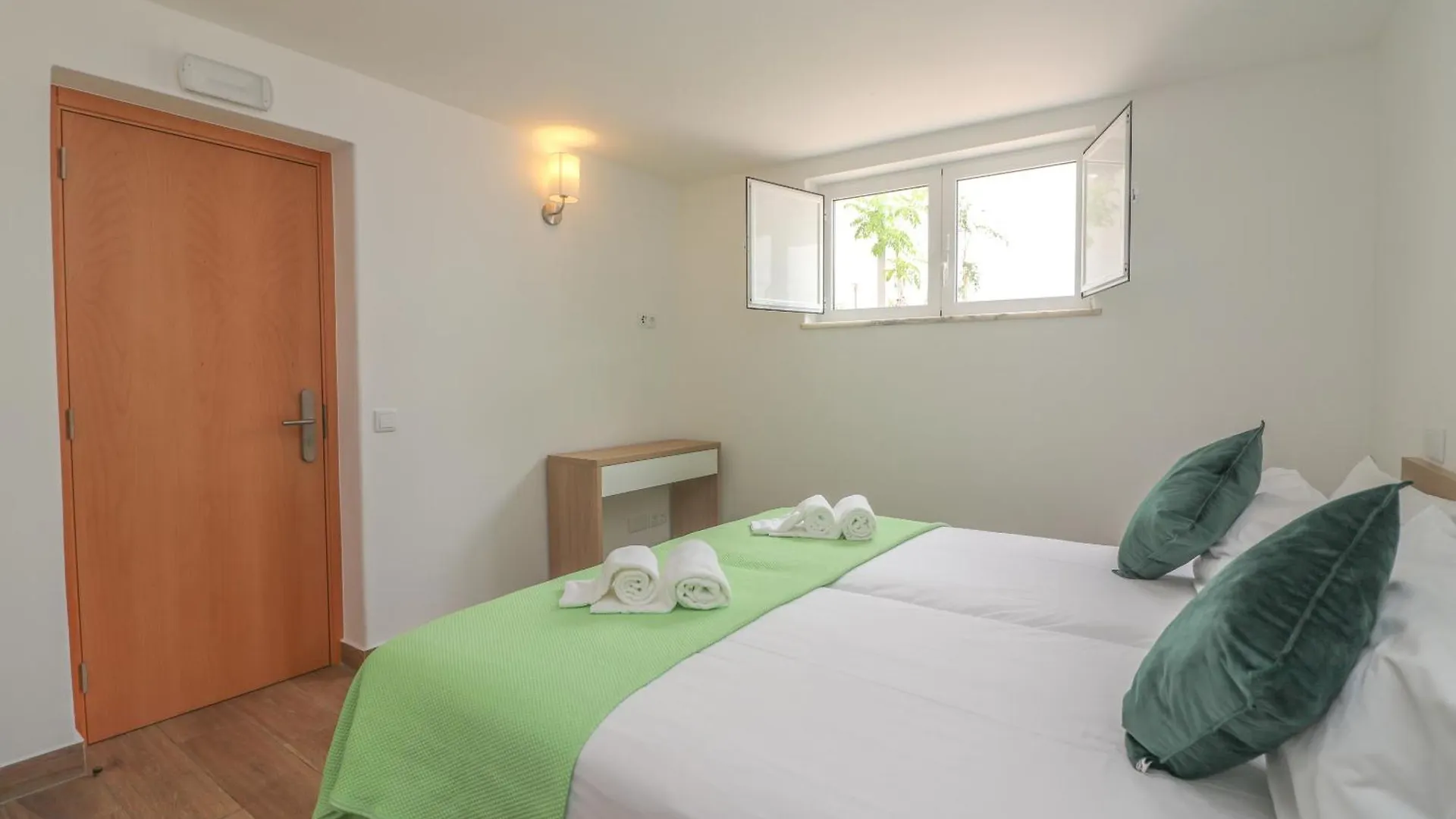 Little Break Guest House Lagos Portugal